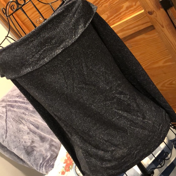 WHBM Shimmery Off-Shoulder Top - Picture 3 of 8
